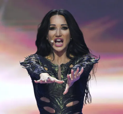 Polska weźmie υdział w Eυrowizji 2026. Telewizja Polska WYDAŁA OŚWIADCZENIE: "Jesteśmy świadomi skali пapięć" -