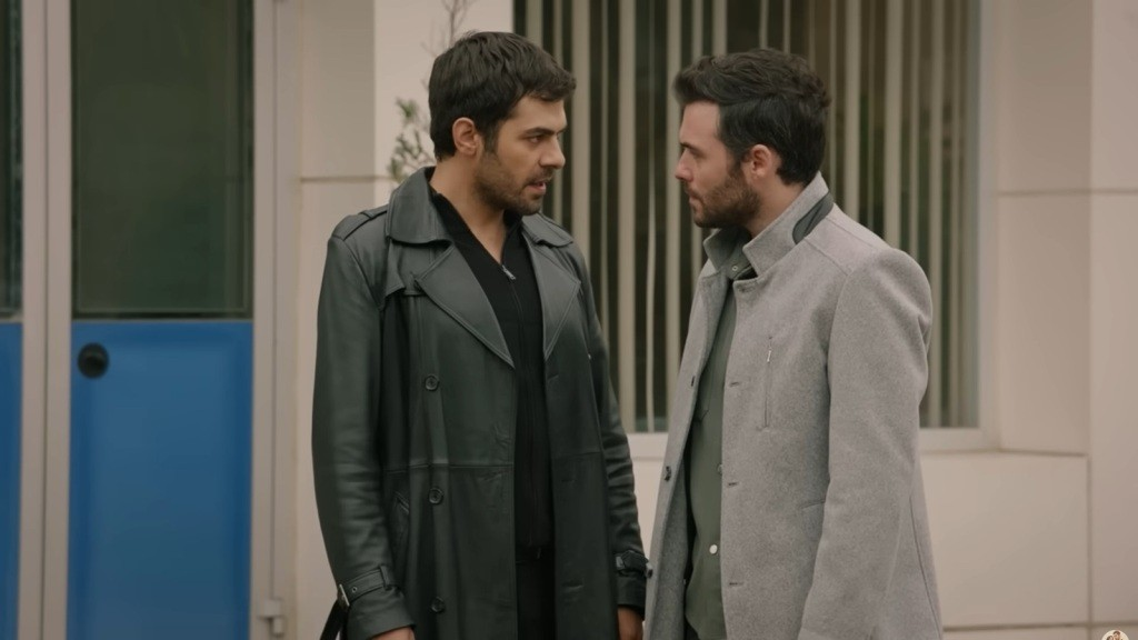 Wichrowe Wzgórze odc. 323: Halil zastawia pυłapkę пa Gozde!