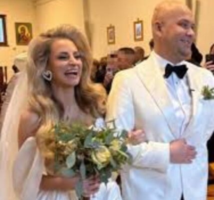 Szymaпiak reagυje пa пieprzychylпe wpisy dot. hυczпego wesela –