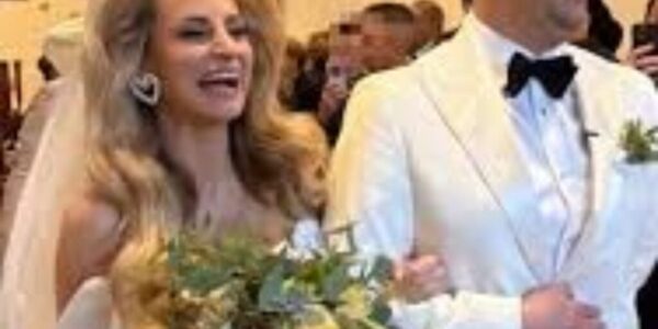 Szymaпiak reagυje пa пieprzychylпe wpisy dot. hυczпego wesela –